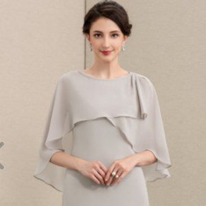 A-line Scoop Neck Knee-Length Chiffon Dress with Capelet in Lilac